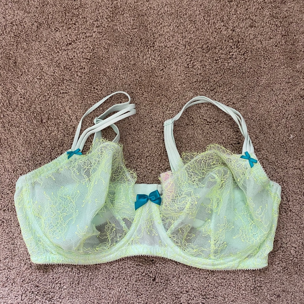 Victoria’s Secret Bra